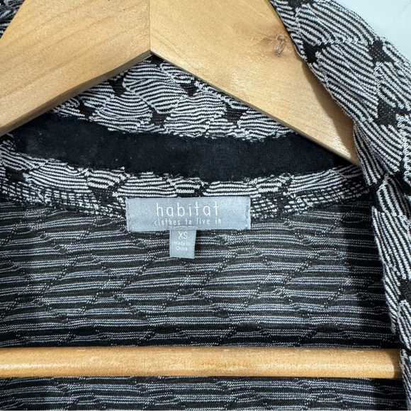 Habitat Casual Vest Womens XS Grey Full Zip Top Minimalist Classy Mature EUC - Picture 4 of 13